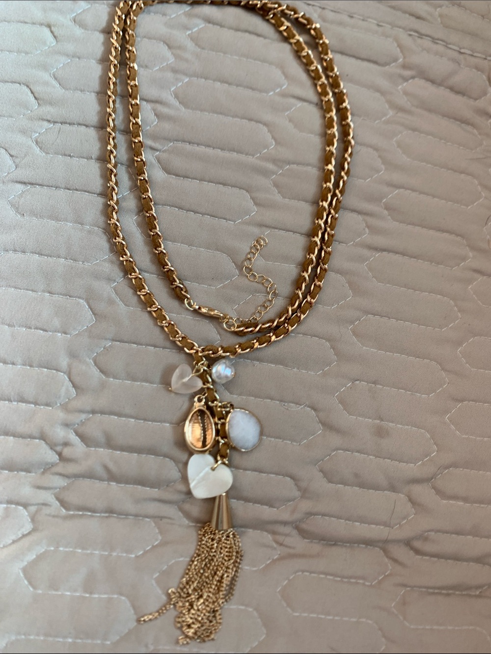 Gold-Tone Layered Pendant Necklace with White Stone / mother of pearl heart